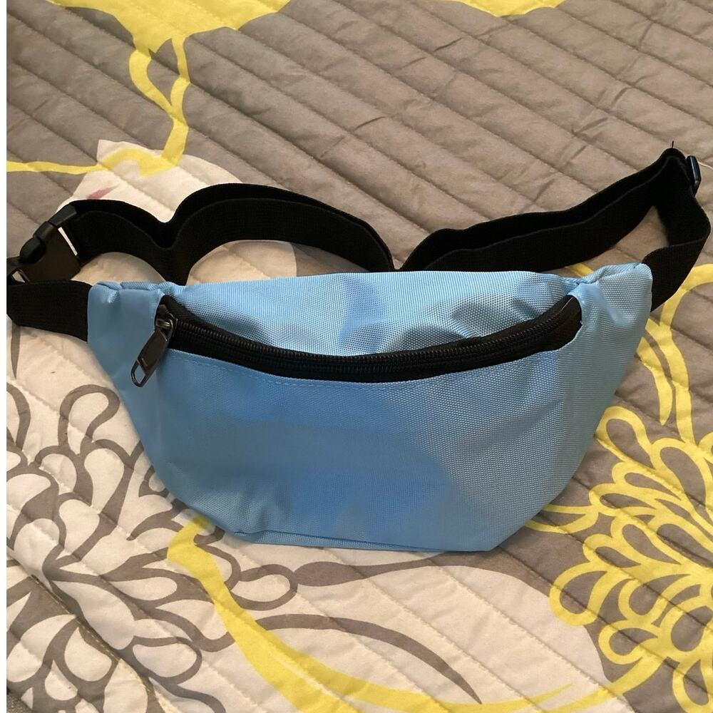 NWOT Bagbase Sky Light Blue 
Canvas Fanny Waist Belt Pack